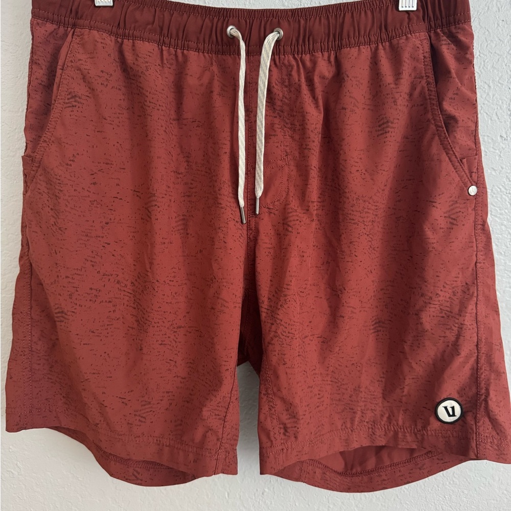 Vuori men’s short
